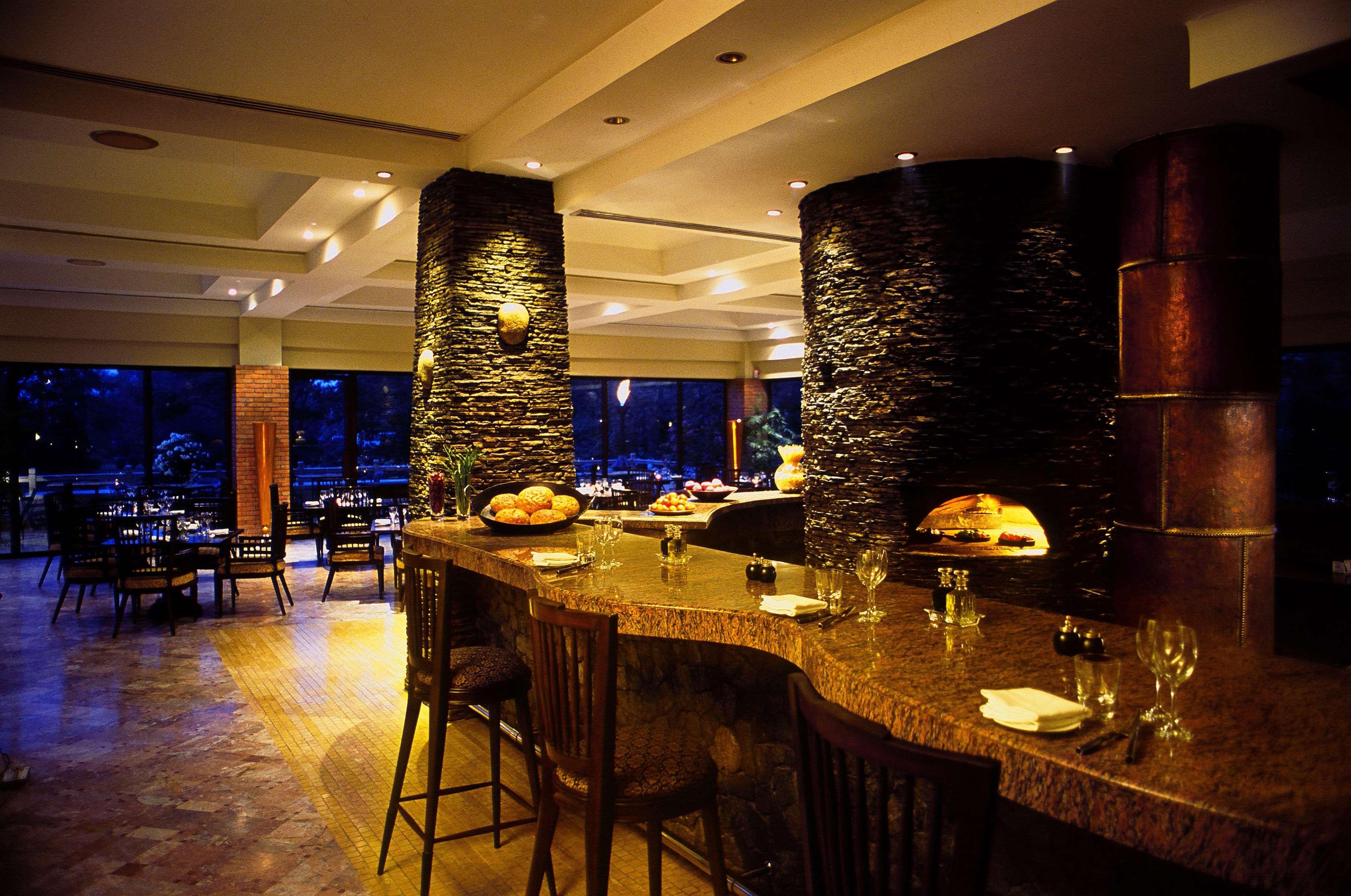 Hyatt Regency Kathmandu Hotel Exterior foto
